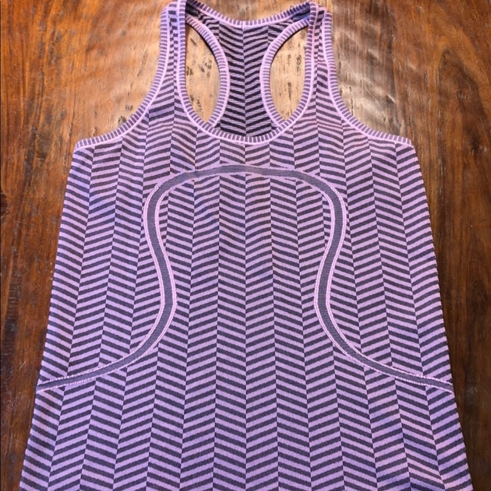 Lululemon Run: Swiftly Tech Racerback Size 8 - Picture 10 of 11